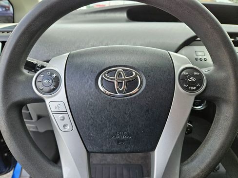 Used 2010 Toyota Prius One image 16