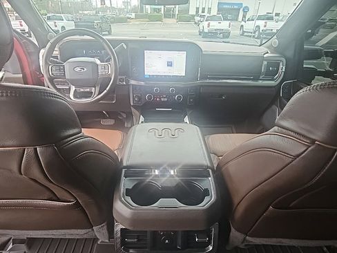 Used 2024 Ford F250 King Ranch w/ FX4 Off-Road Package image 15
