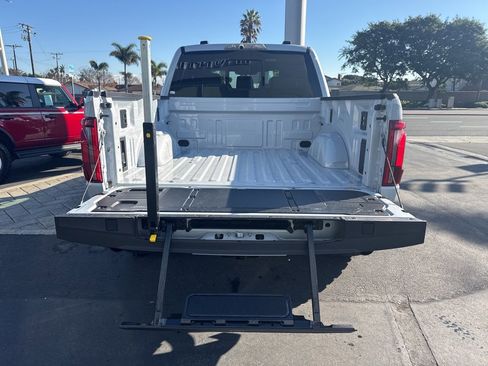 Used 2025 Ford F150 Raptor image 7