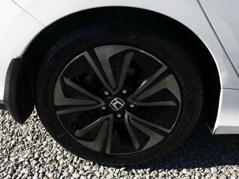 Used 2017 Honda Civic EX image 7