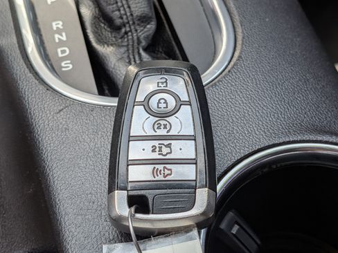 Used 2020 Ford Mustang GT Premium RWD image 31