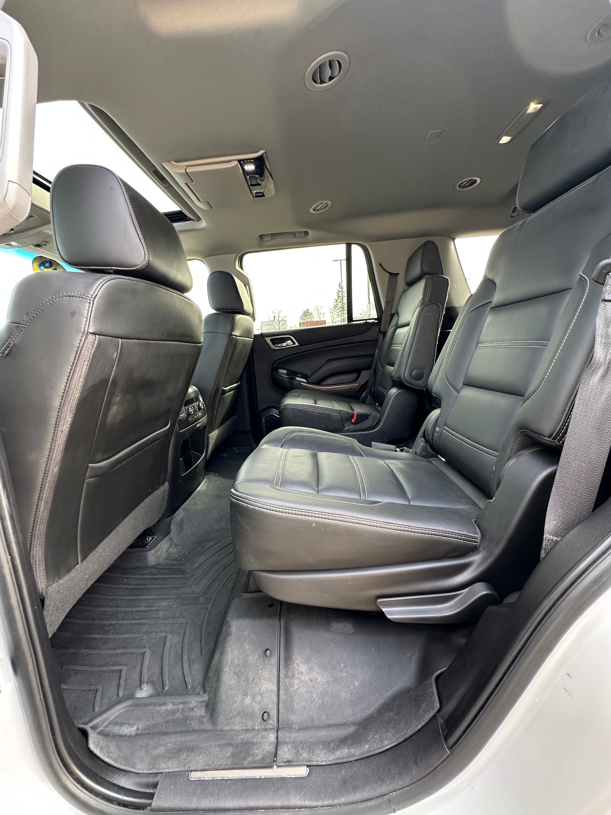 Used 2019 GMC Yukon Denali w/ Denali Ultimate Package AWD/4WD image 23