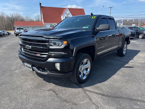 Used 2017 Chevrolet Silverado 1500 LTZ Z71 w/ LTZ Plus Package image 3