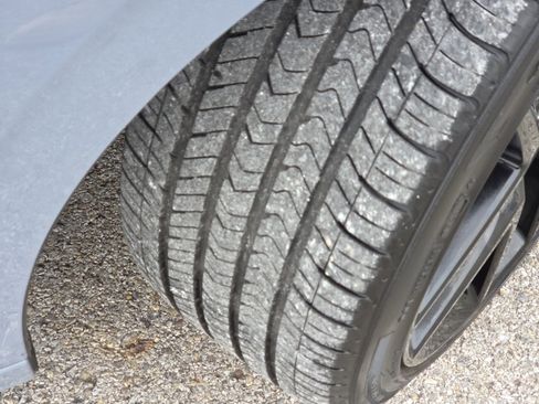 Used 2023 Honda Civic Sport image 11