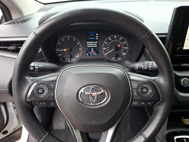 Used 2023 Toyota Corolla Cross LE AWD/4WD image 13