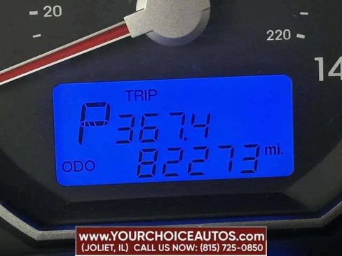 Used 2012 Hyundai Santa Fe GLS image 12