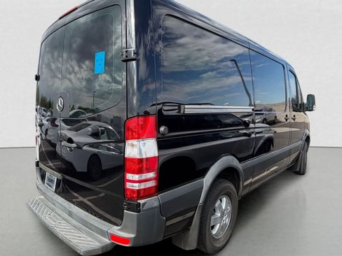 Used 2015 Mercedes-Benz Sprinter 2500 image 3