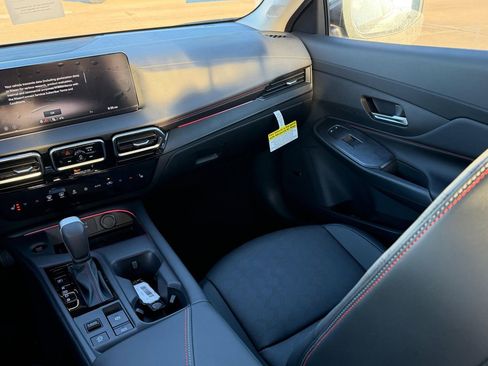 New 2026 Nissan Sentra SR image 11