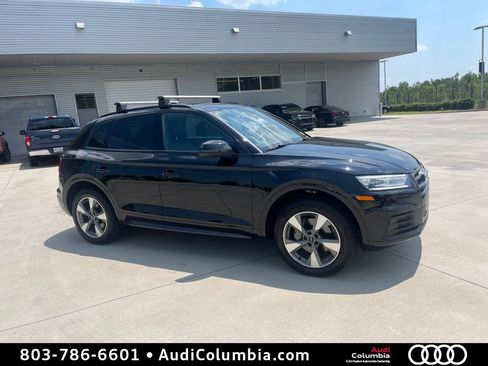 Used 2020 Audi Q5 2.0T Premium w/ Titanium Sport Package AWD/4WD image 1