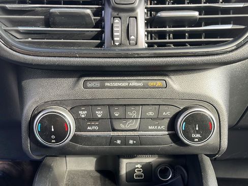 Used 2024 Ford Escape ST-Line image 20