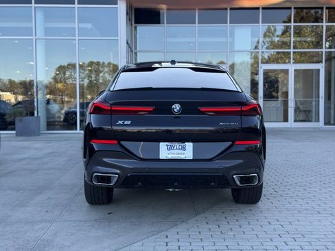 New 2026 BMW X6 xDrive40i w/ Climate Comfort Package image 5