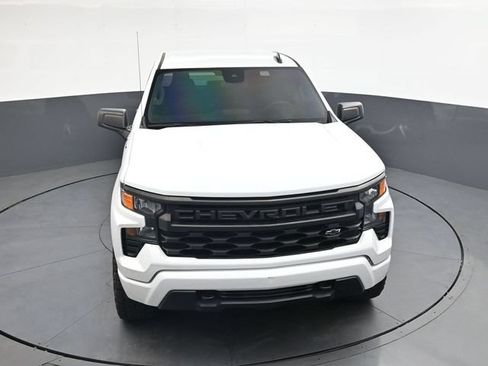 Used 2023 Chevrolet Silverado 1500 Custom AWD/4WD image 26