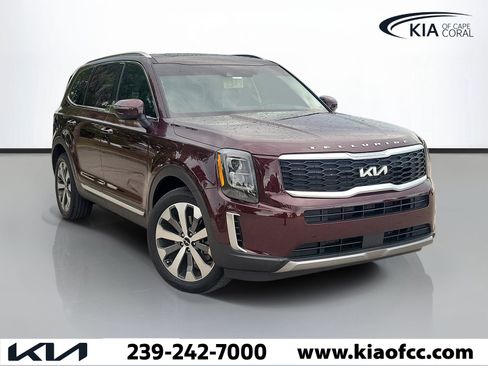 Used 2022 Kia Telluride EX w/ EX Premium Package FWD image 1