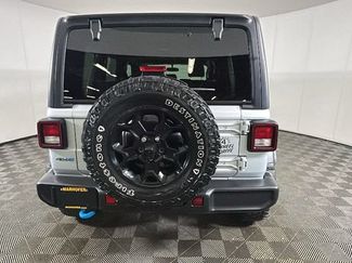 Used 2023 Jeep Wrangler Unlimited w/ Cold Weather Group AWD/4WD video 3