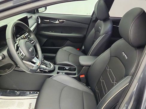 Used 2023 Kia Forte GT-Line w/ GT-Line Premium Package image 21