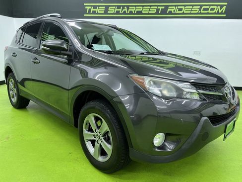 Used 2015 Toyota RAV4 XLE FWD image 2