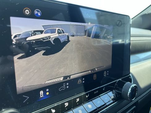New 2026 Chevrolet Colorado LT w/ LT Convenience Package RWD image 17