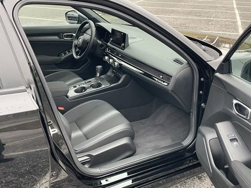 Certified 2025 Honda Civic Sport image 26