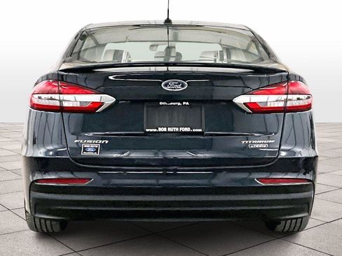 Used 2020 Ford Fusion Energi Titanium image 5