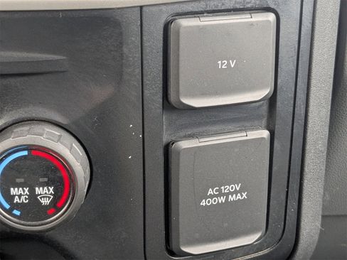 Used 2024 Ford F250 XLT image 24