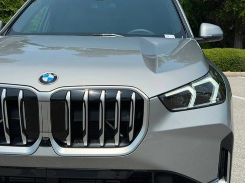 New 2026 BMW X1 xDrive28i w/ Technology Package AWD/4WD image 9