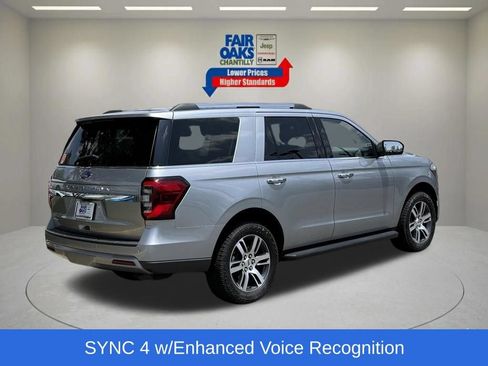 Used 2024 Ford Expedition Limited AWD/4WD image 7