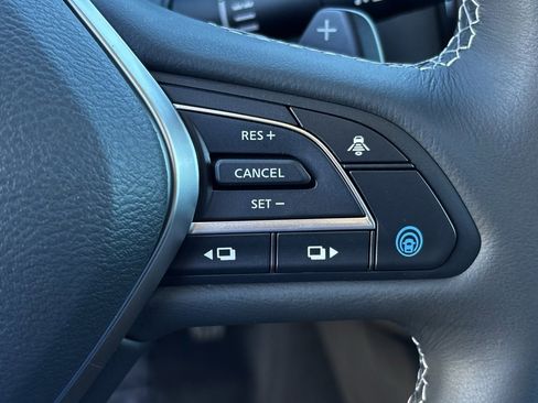New 2025 INFINITI QX50 Luxe image 17