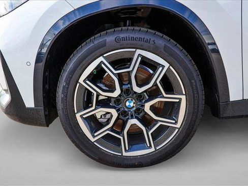 New 2026 BMW X1 xDrive28i w/ Convenience Package AWD/4WD image 9