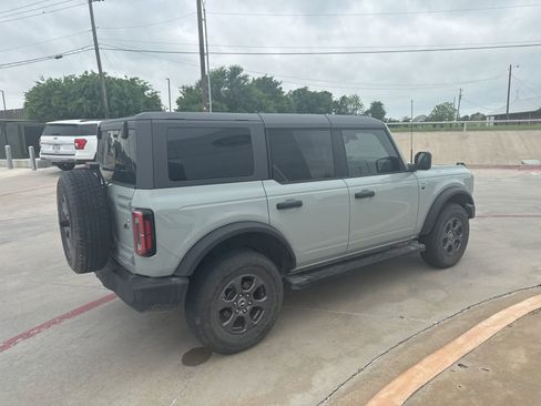 Used 2023 Ford Bronco Big Bend image 5