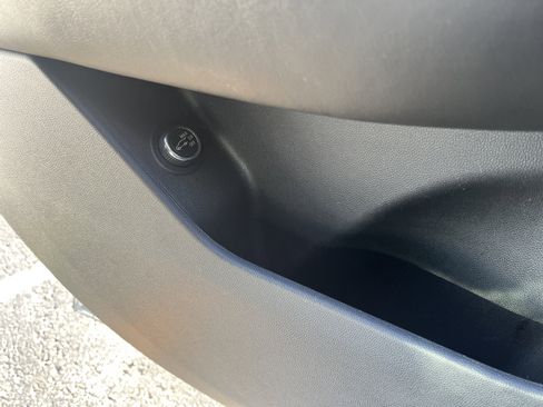 Used 2020 Cadillac XT6 Sport w/ Platinum Package image 12