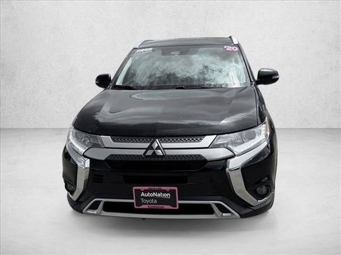 Used 2020 Mitsubishi Outlander SEL AWD/4WD image 2