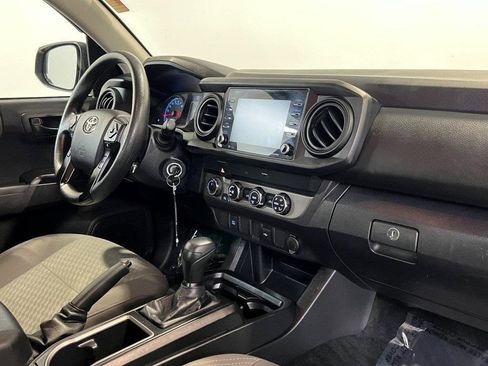 Used 2021 Toyota Tacoma SR image 12