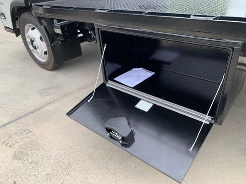 New 2024 Chevrolet Low Cab Forward image 3