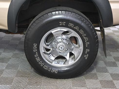 Used 2003 Toyota Tacoma PreRunner w/ SR5 Pkg RWD image 19