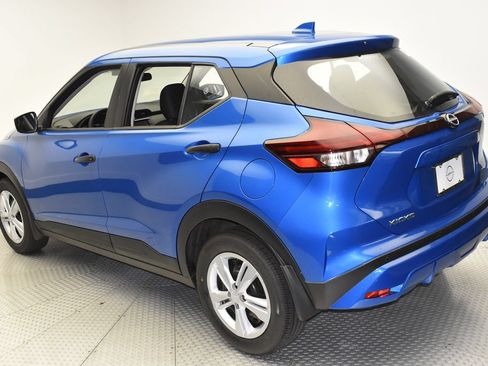 Certified 2025 Nissan Kicks Play S FWD image 7