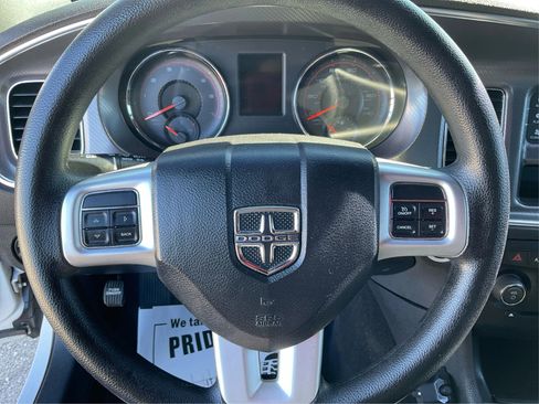 Used 2014 Dodge Charger SE image 15