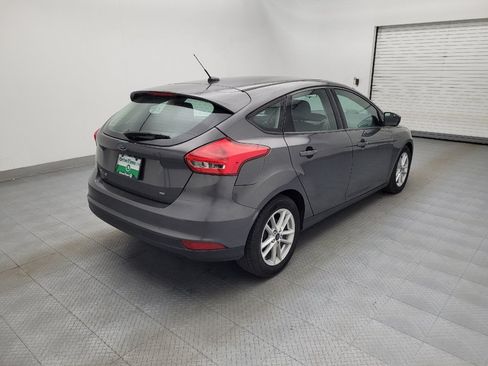 Used 2018 Ford Focus SE FWD image 9