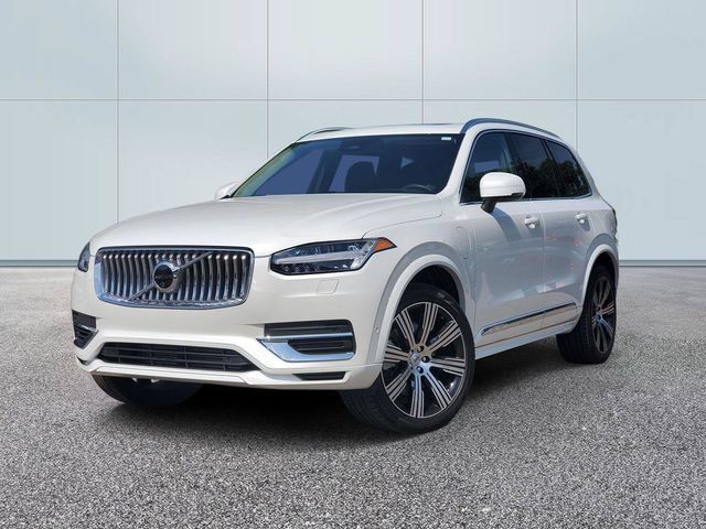 Used 2024 Volvo XC90 T8 Ultimate AWD/4WD image 1