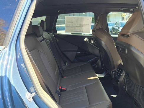 Used 2026 BMW X3 xDrive30i w/ Premium Package AWD/4WD image 12