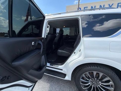 Used 2023 Nissan Armada Platinum w/ Cargo Package AWD/4WD image 14
