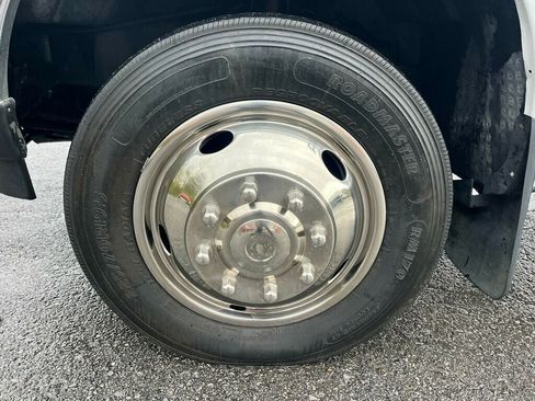Used 1999 Ford F450 2WD Regular Cab Super Duty image 26