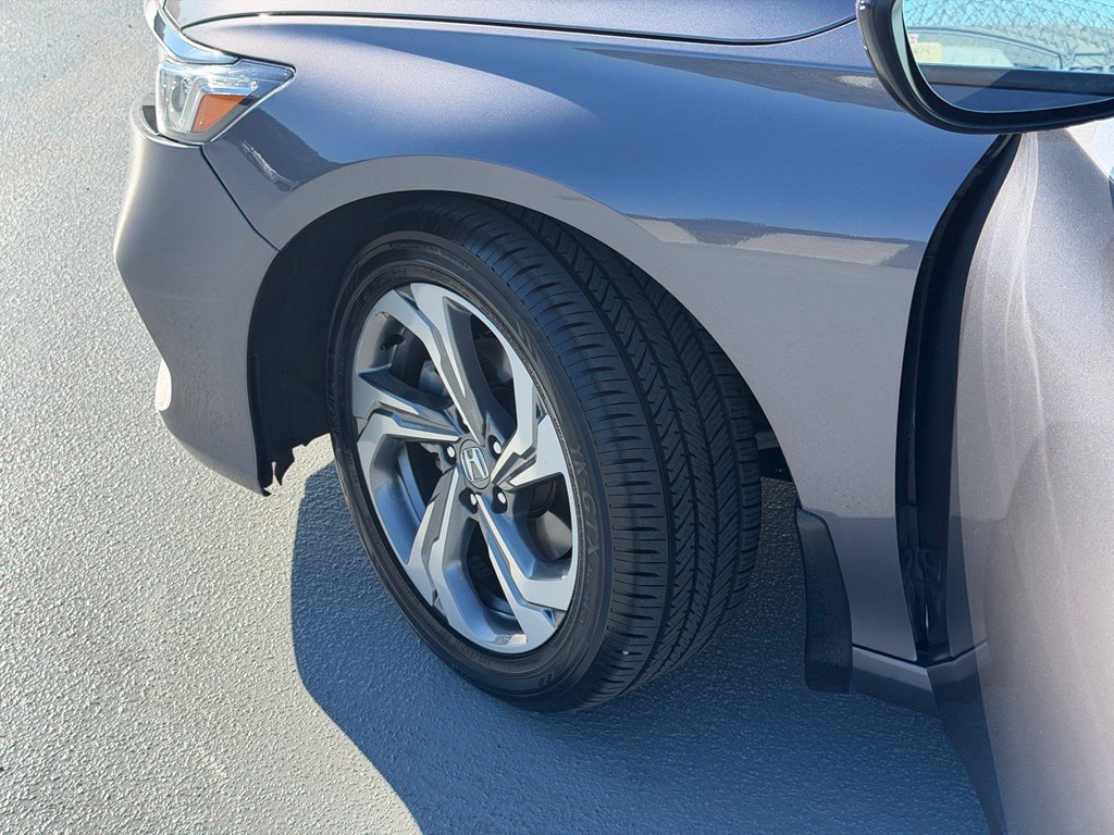 Used 2018 Honda Accord EX image 24