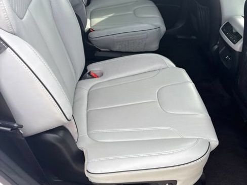 Used 2024 Hyundai Palisade SEL AWD/4WD image 28