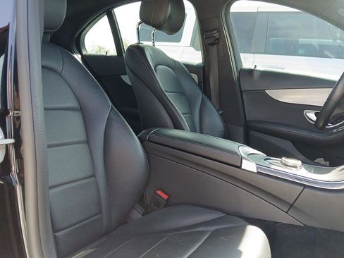 Used 2020 Mercedes-Benz C 300 Sedan w/ Premium Package image 8