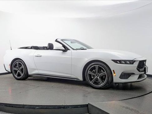 Used 2024 Ford Mustang Premium RWD image 11