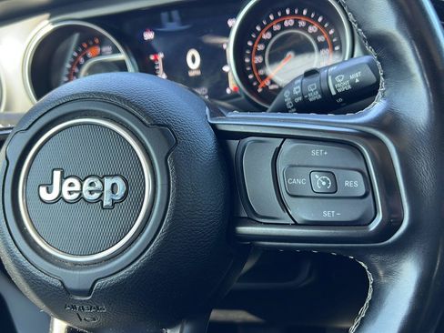 Used 2021 Jeep Wrangler Unlimited Sport AWD/4WD image 15