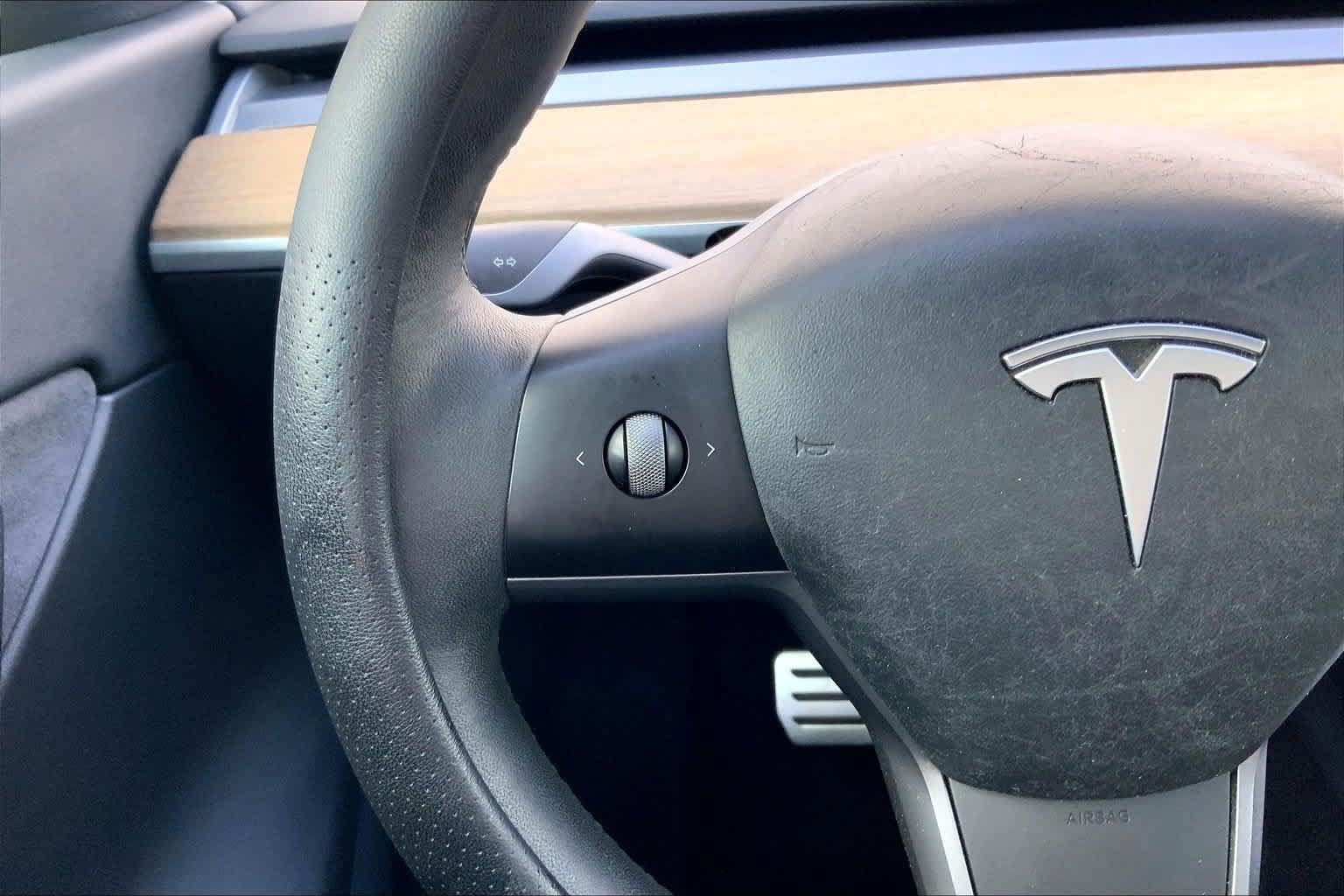 Used 2021 Tesla Model Y 2WD image 24