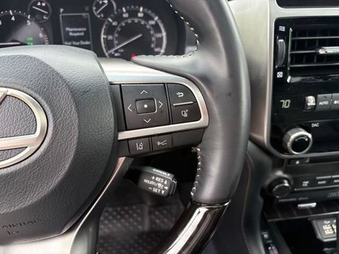 Used 2023 Lexus GX 460 Premium AWD/4WD image 31