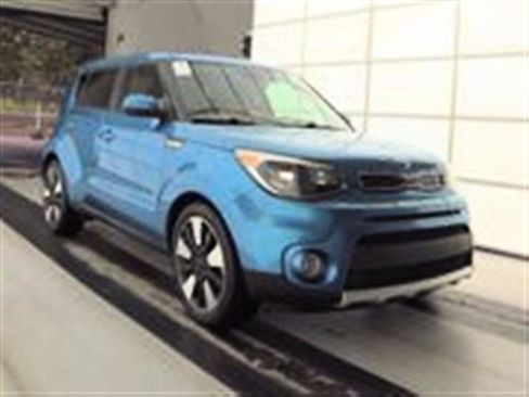 Used 2018 Kia Soul + FWD image 1