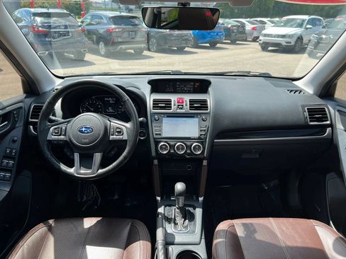 Used 2018 Subaru Forester 2.5i Touring w/ Popular Package #3B AWD/4WD image 13